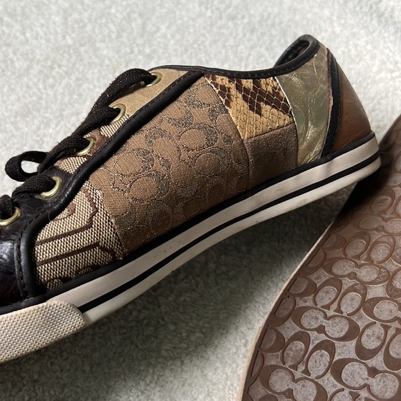 Authentic Vintage Coach Sneakers - Picture 3 of 16